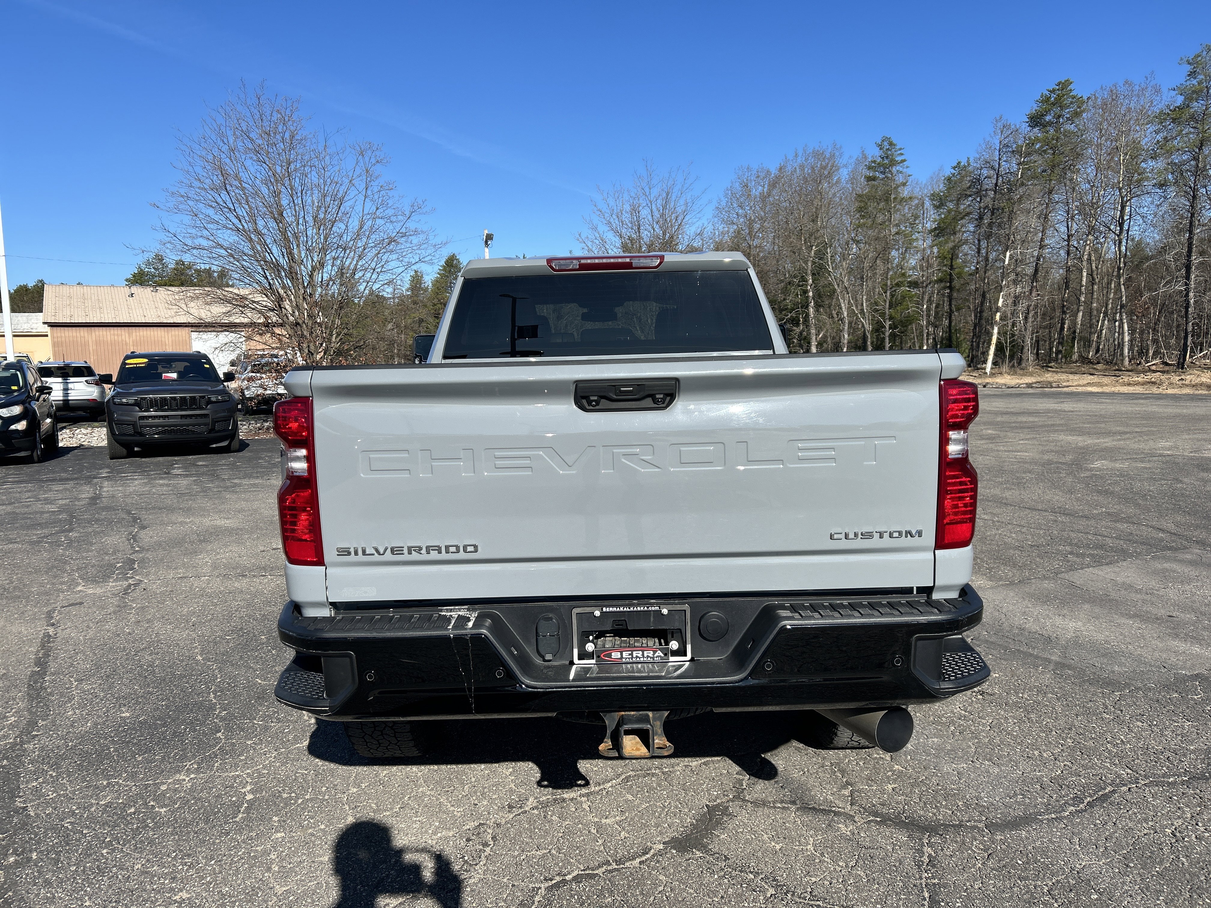 Used 2024 Chevrolet Silverado 2500 Custom w/ Custom Value Package image 4