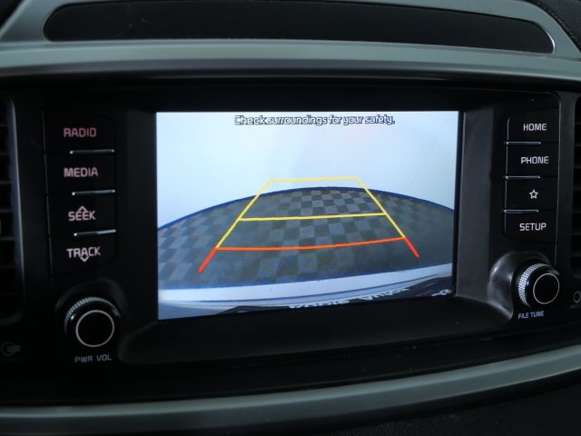 Used 2020 Kia Sorento AWD V6 image 33