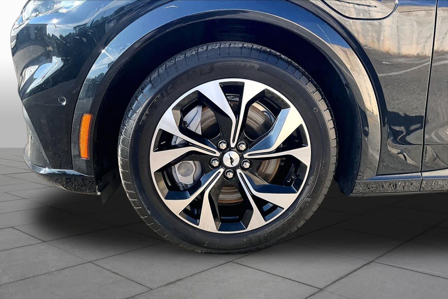 Certified 2023 Ford Mustang Mach-E Premium RWD image 10