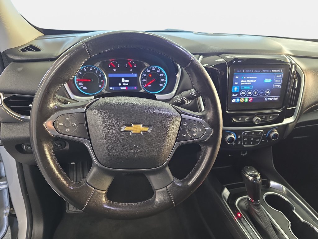 Used 2020 Chevrolet Traverse LT FWD image 14