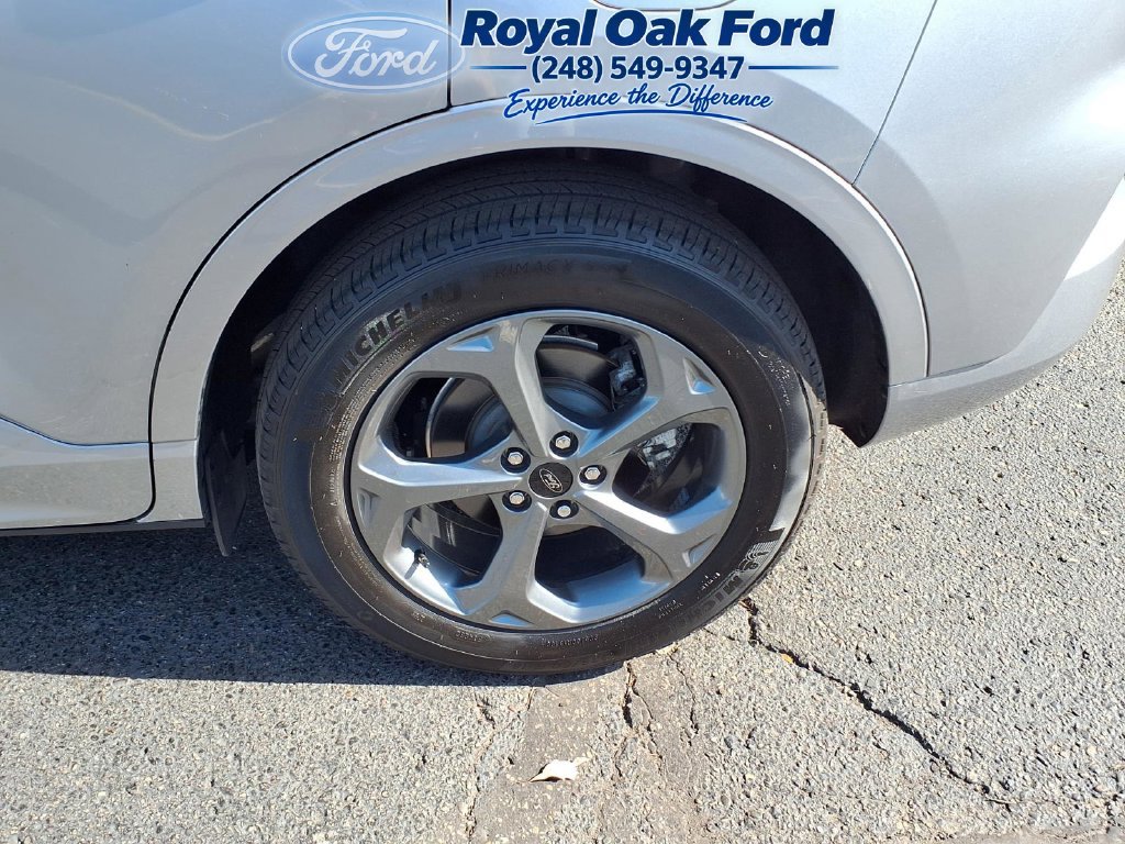 Certified 2024 Ford Escape ST-Line w/ Tech Pack #1 AWD/4WD image 36