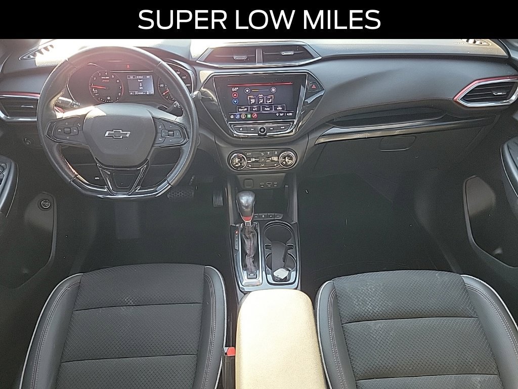 Used 2021 Chevrolet TrailBlazer RS w/ Sun and Liftgate Package AWD/4WD image 9
