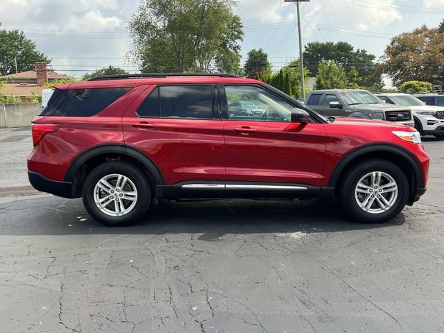 Certified 2024 Ford Explorer XLT w/ Equipment Group 202A AWD/4WD image 6