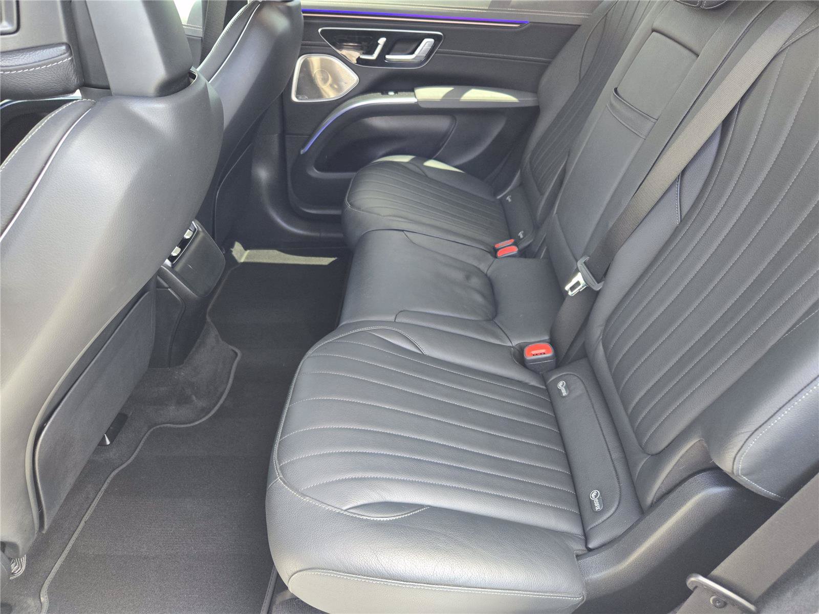 Used 2023 Mercedes-Benz EQS 450+ SUV image 30