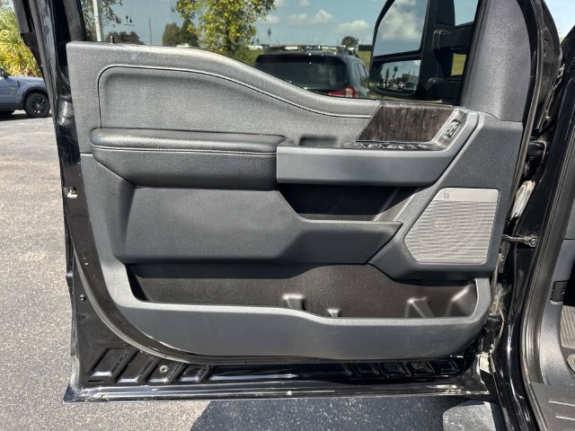Certified 2023 Ford F250 Lariat w/ Lariat Ultimate Package AWD/4WD image 19
