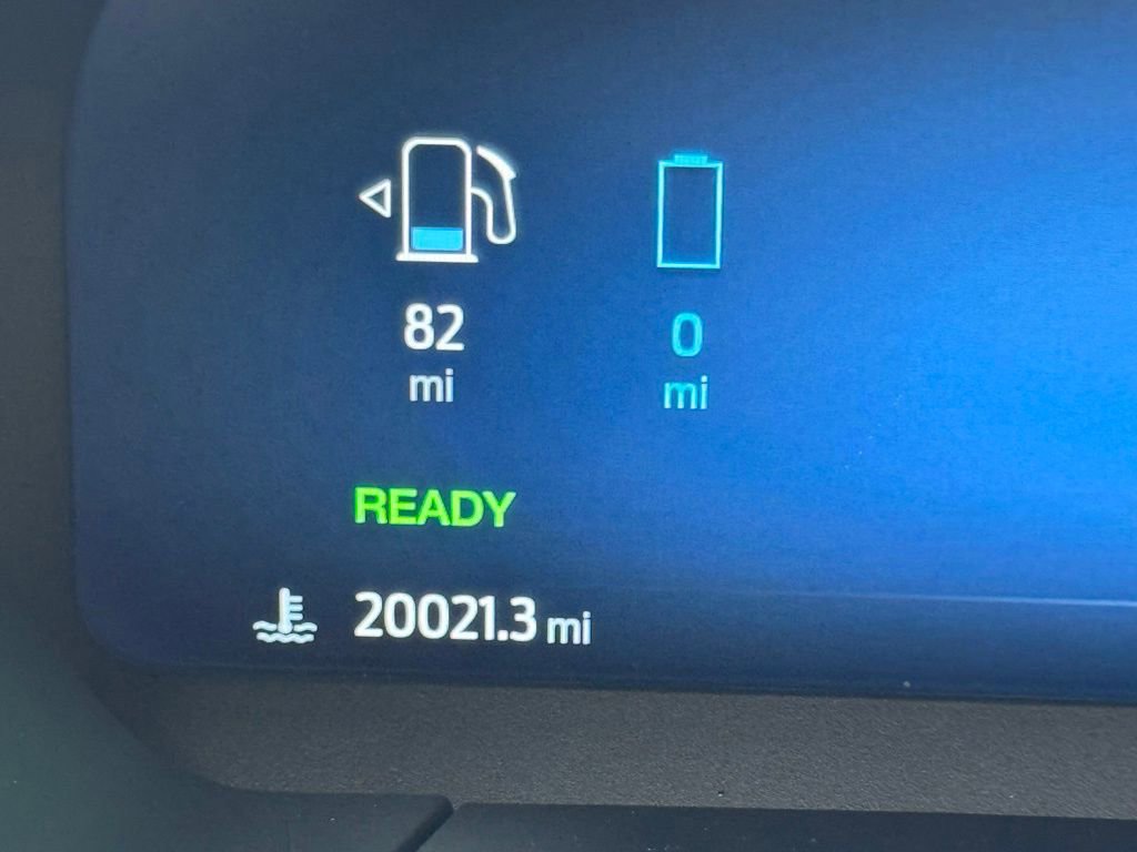 Certified 2023 Ford Escape SE w/ PHEV Premium Package image 37