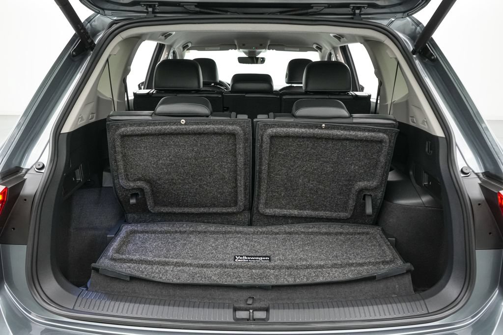 Used 2024 Volkswagen Tiguan SE w/ MDO Package, Three-Row FWD image 20