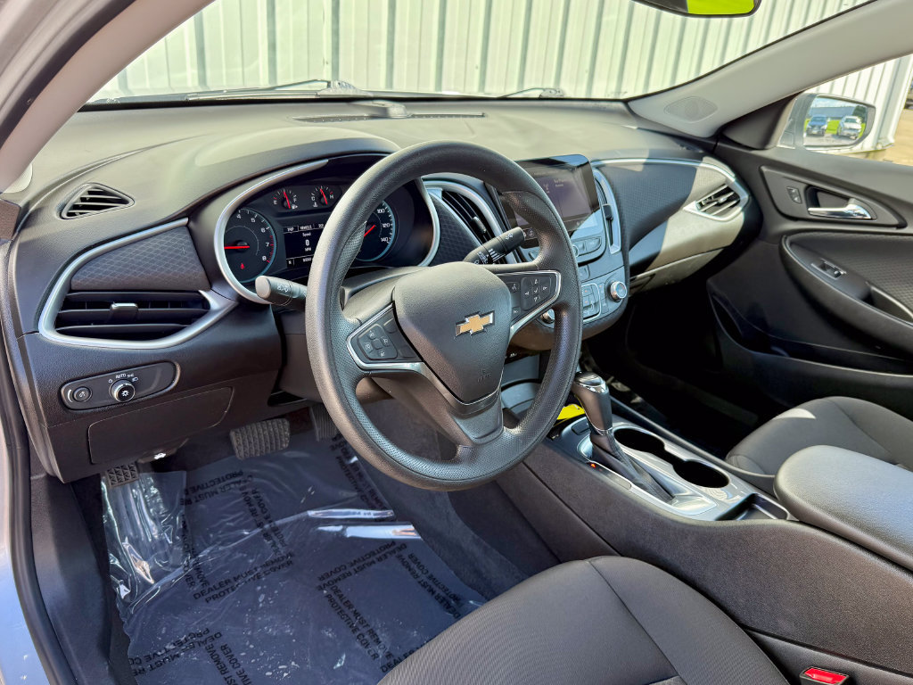 Used 2020 Chevrolet Malibu LS FWD image 10