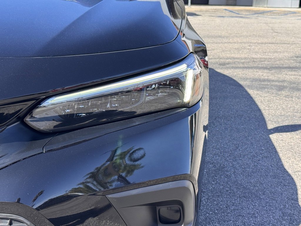 Used 2023 Honda Civic Sport image 8