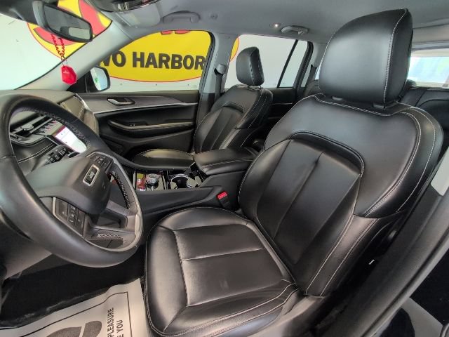 Used 2023 Jeep Grand Cherokee Limited AWD/4WD image 12