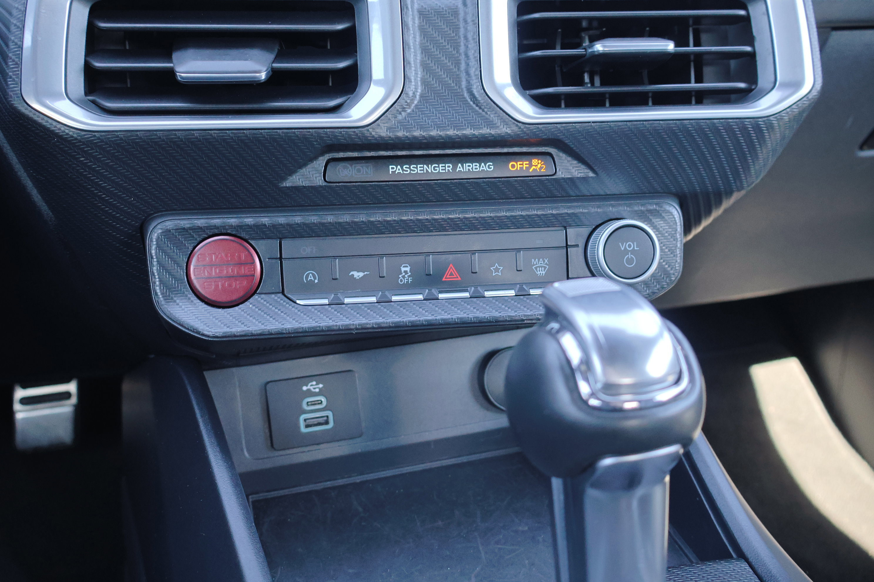 Certified 2025 Ford Mustang Premium image 22