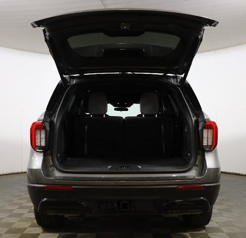 Certified 2025 Ford Explorer ST-Line AWD/4WD image 25