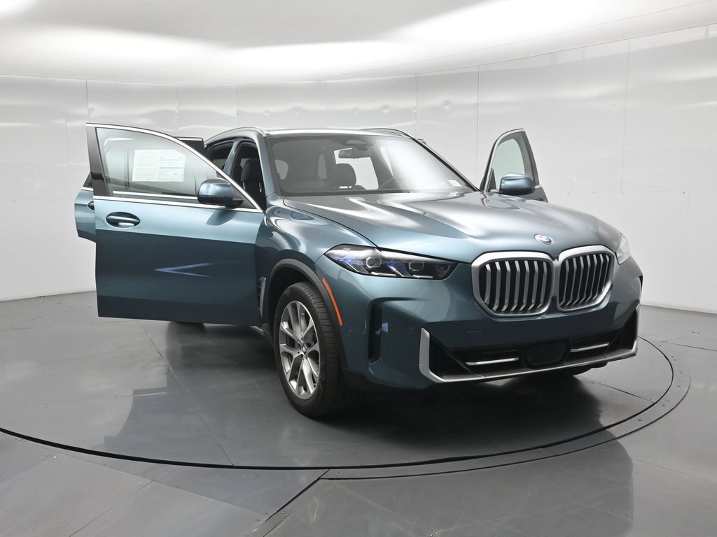 Used 2024 BMW X5 sDrive40i RWD image 32