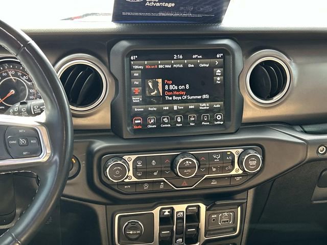 Used 2023 Jeep Wrangler Rubicon w/ Cold Weather Group image 16