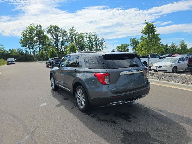 Certified 2023 Ford Explorer XLT w/ Equipment Group 202A AWD/4WD image 5