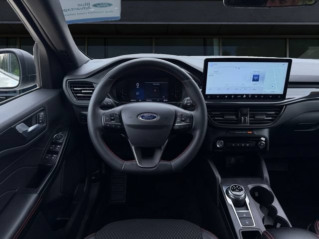Certified 2025 Ford Escape ST-Line w/ Tech Pack #1 AWD/4WD image 12
