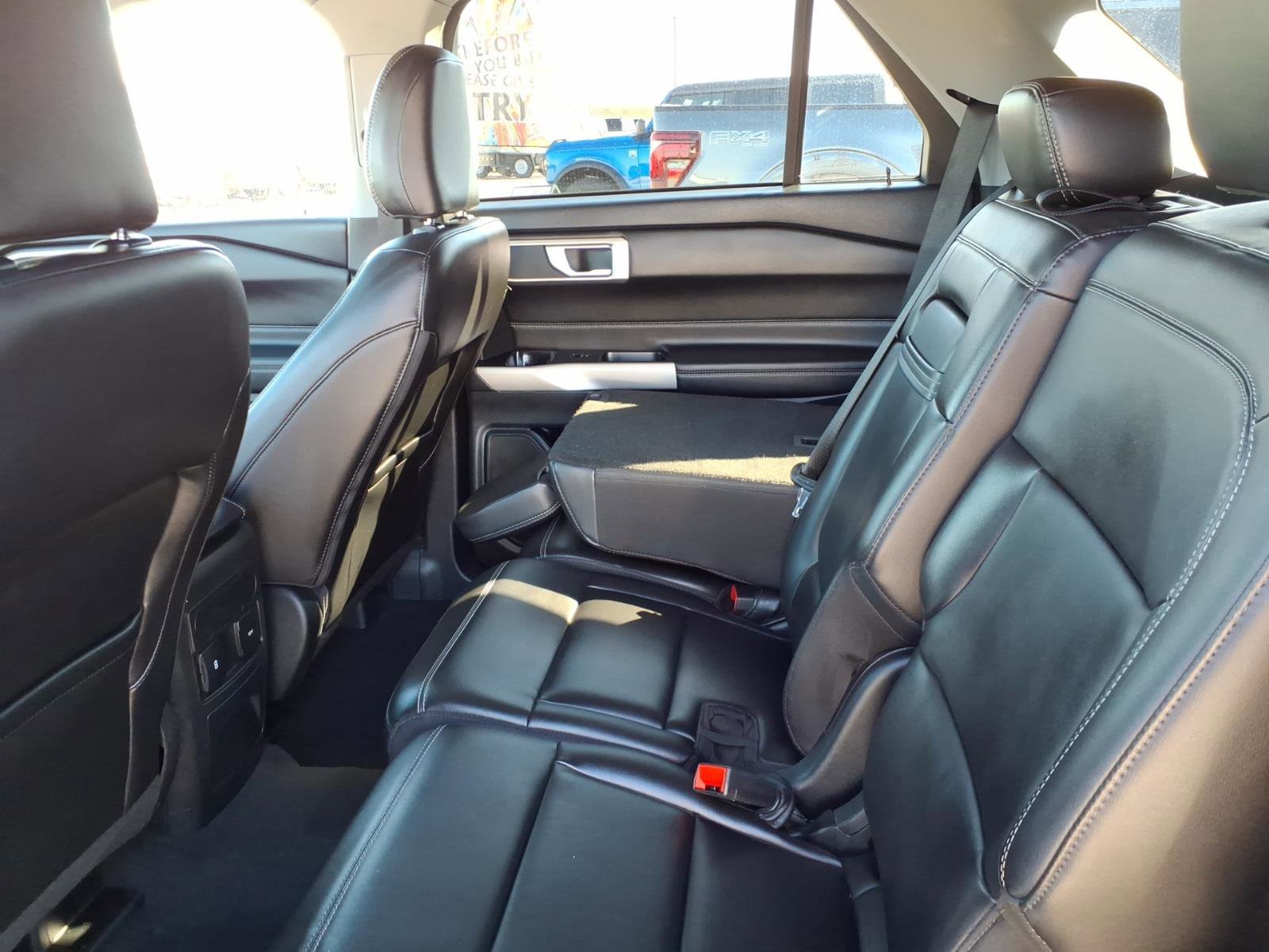 Certified 2024 Ford Explorer XLT w/ Equipment Group 202A image 13