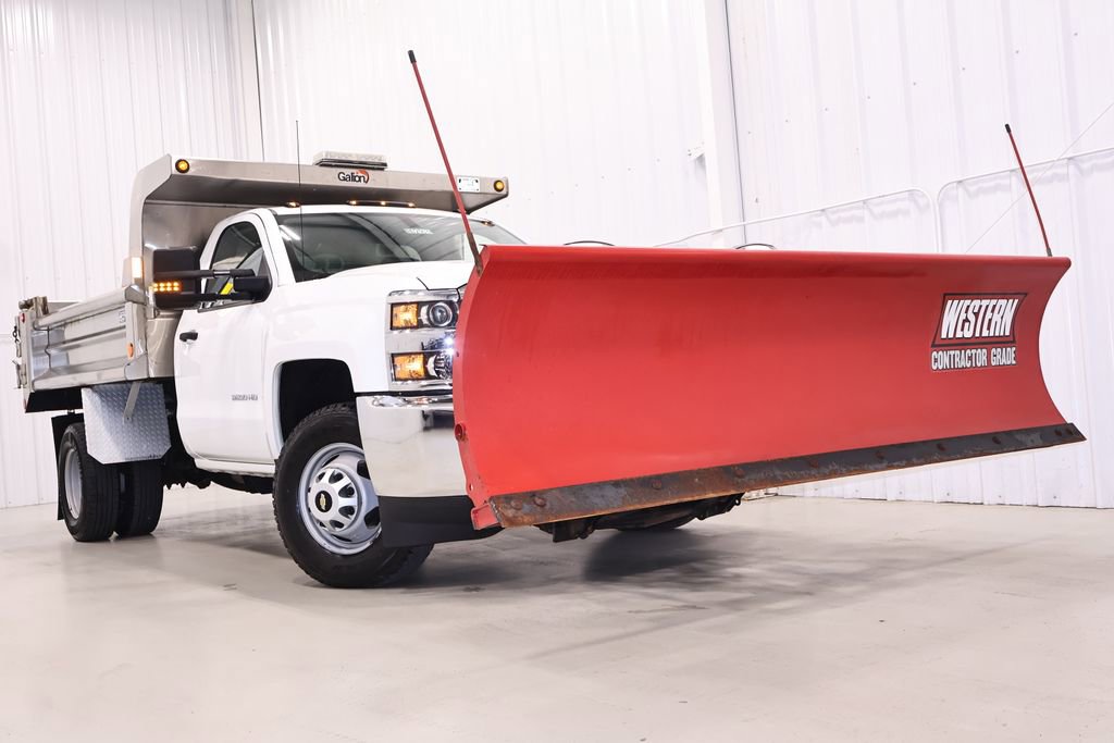 Used 2017 Chevrolet Silverado 3500 W/T w/ WT Convenience Package AWD/4WD image 32
