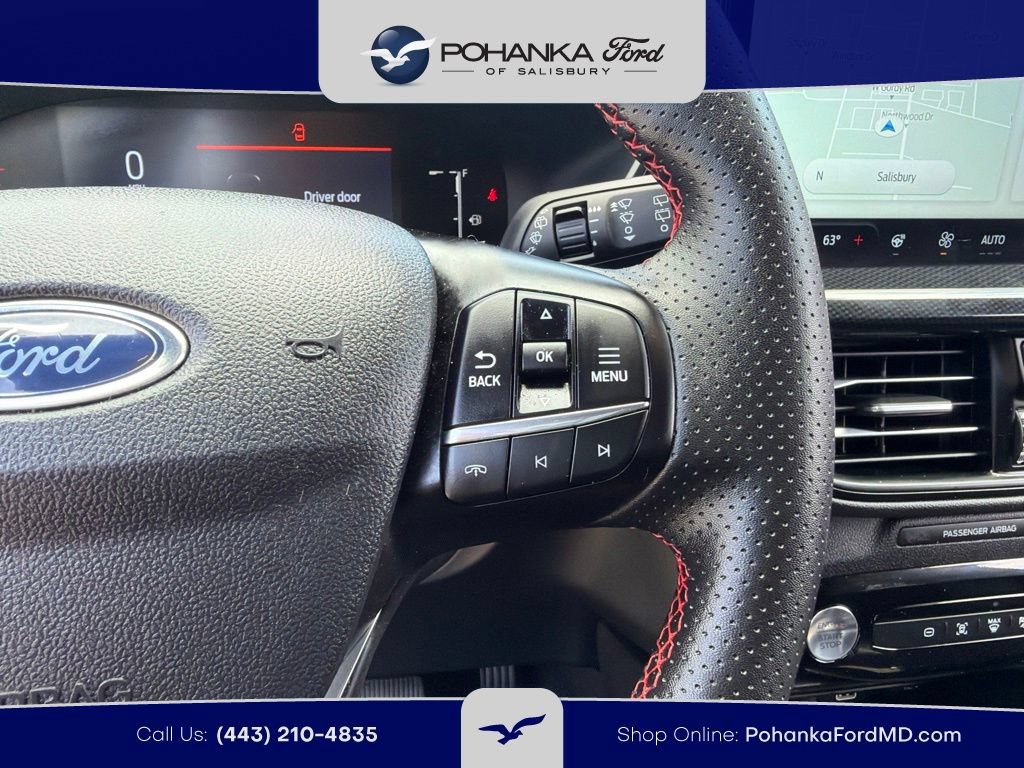 Certified 2025 Ford Escape ST-Line Select w/ Tech Pack #1 AWD/4WD image 17