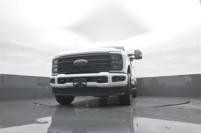 Certified 2024 Ford F350 XLT w/ Black Appearance Package image 32