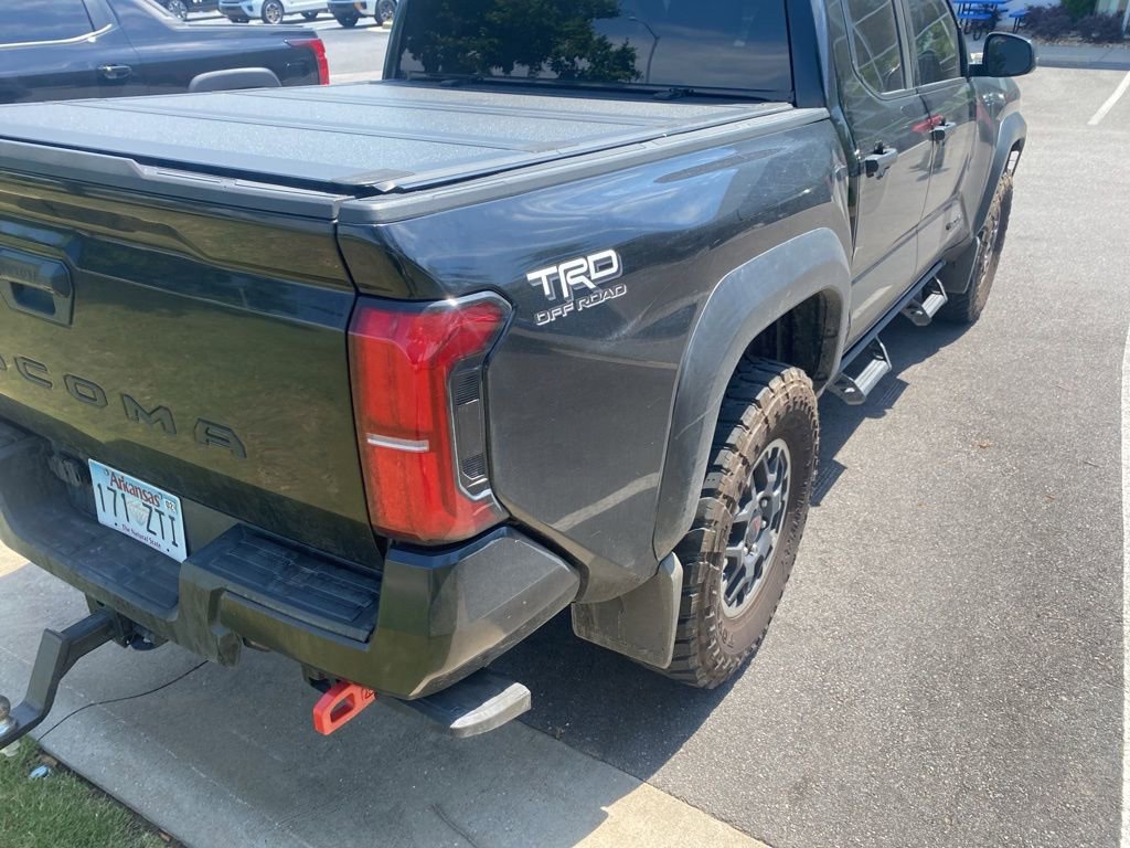 Used 2024 Toyota Tacoma TRD Off-Road AWD/4WD image 6