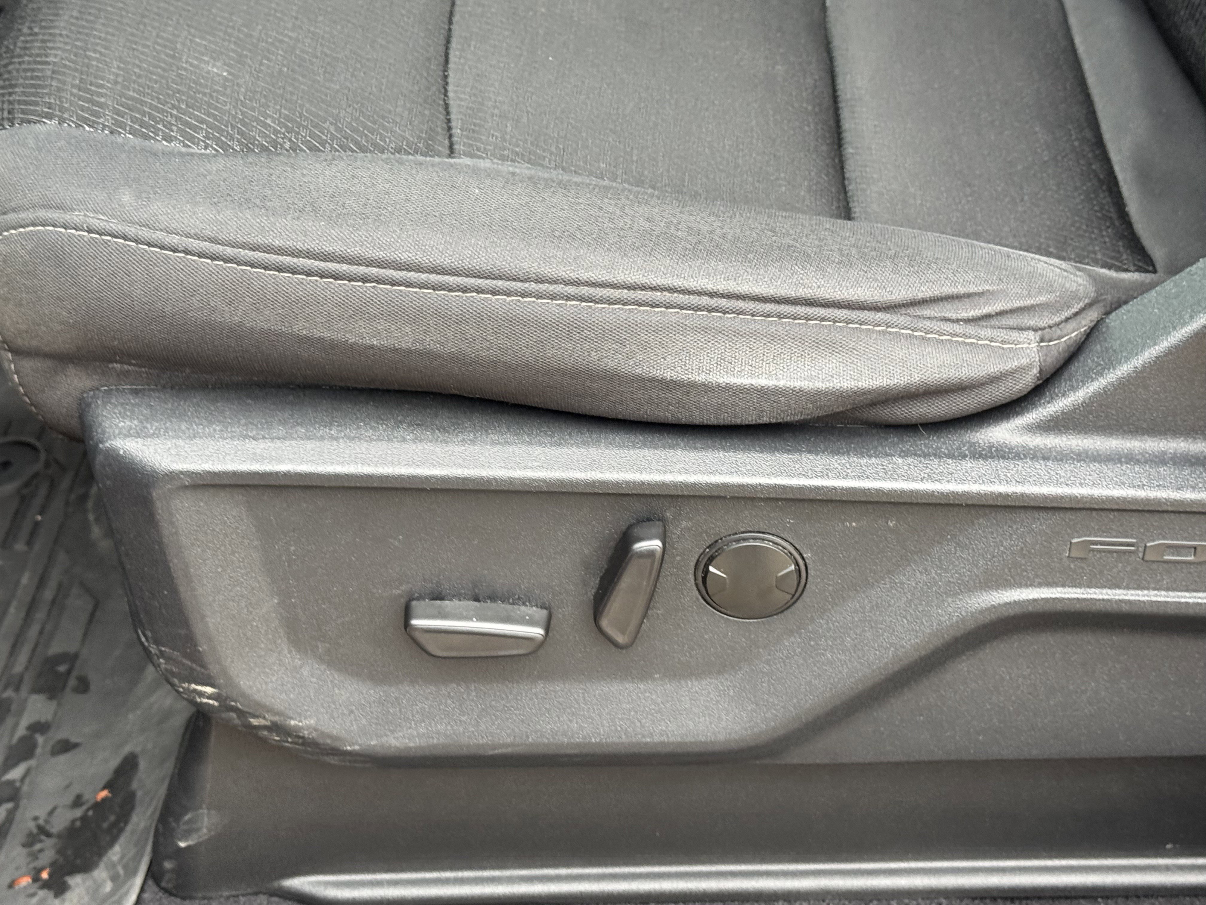 Certified 2023 Ford F150 XLT w/ Equipment Group 302A High image 16