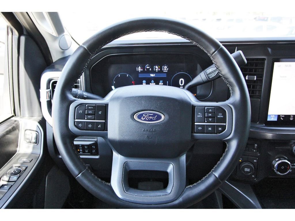 Certified 2025 Ford F350 Lariat AWD/4WD image 14