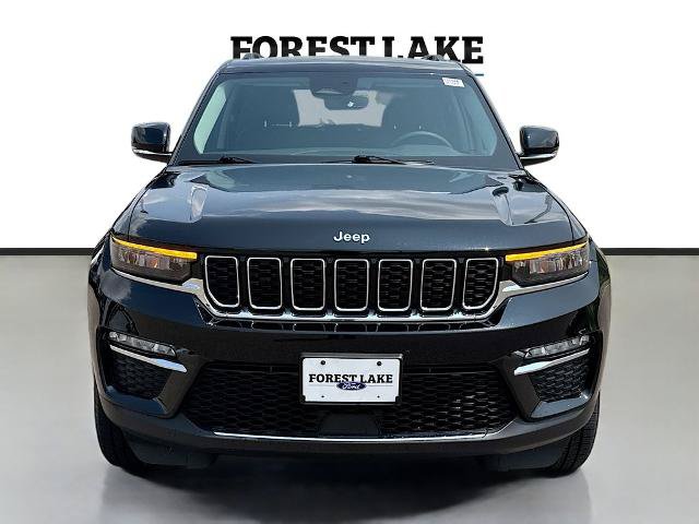 Used 2023 Jeep Grand Cherokee Limited w/ Trailer Tow Prep Group (B) AWD/4WD image 2