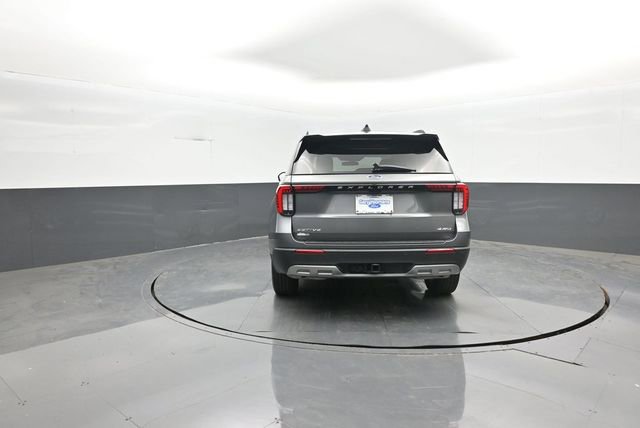 Certified 2025 Ford Explorer Active w/ Active Comfort Package AWD/4WD image 6