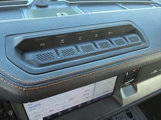 Certified 2024 Ford Bronco Badlands AWD/4WD image 27