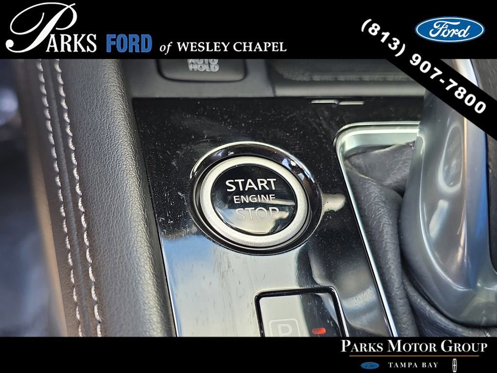 Used 2024 Nissan Kicks SR image 24