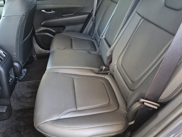 Used 2025 Hyundai Tucson SEL AWD/4WD image 31