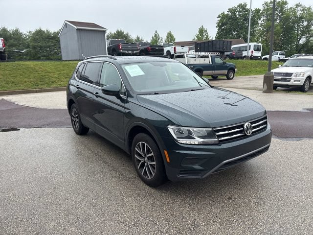 Used 2019 Volkswagen Tiguan SE w/ Panoramic Sunroof Package AWD/4WD image 15