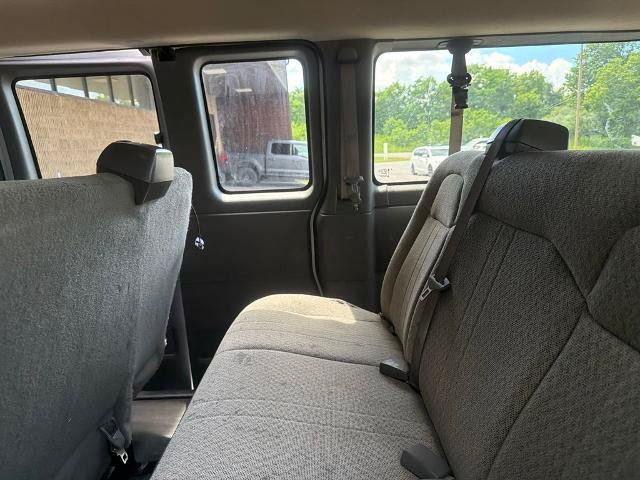 Used 2024 GMC Savana 3500 LS RWD image 13
