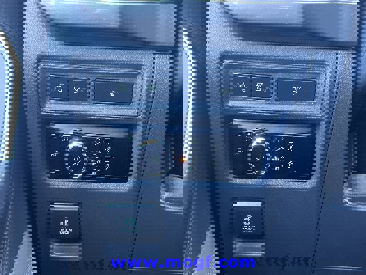 Certified 2023 Ford F150 XLT w/ Equipment Group 302A High image 21