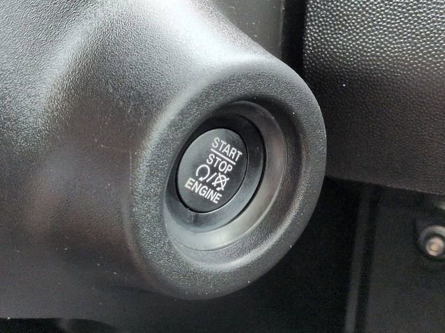 Used 2026 RAM ProMaster 2500 w/ Convenience Group FWD image 32