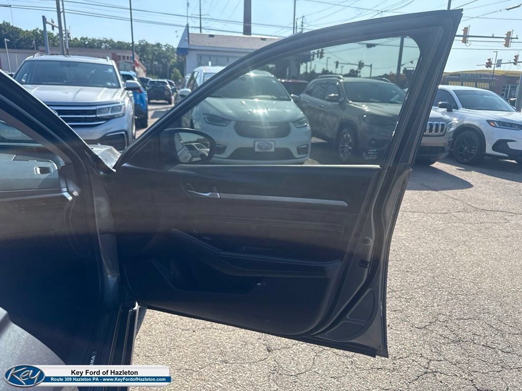 Used 2023 Nissan Altima 2.5 SL AWD/4WD image 34