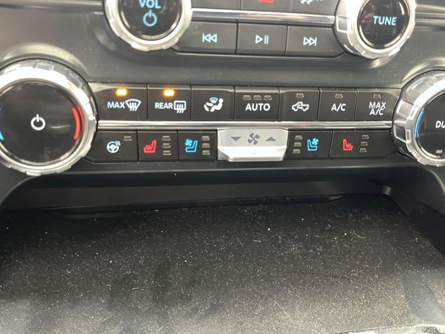 Certified 2025 Ford F150 Lariat AWD/4WD image 24