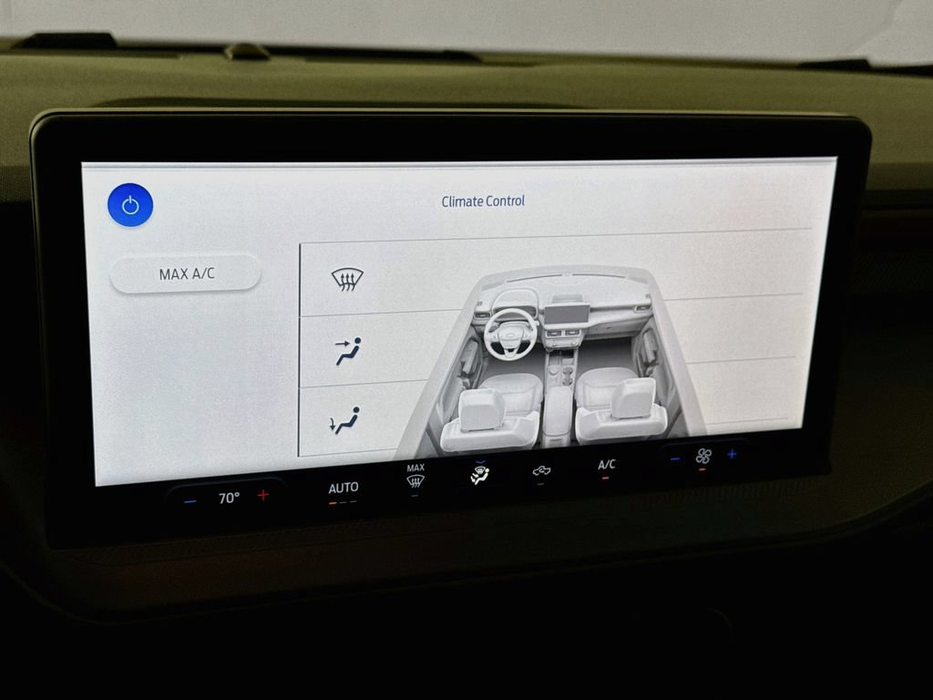 Certified 2025 Ford Maverick XL FWD image 18