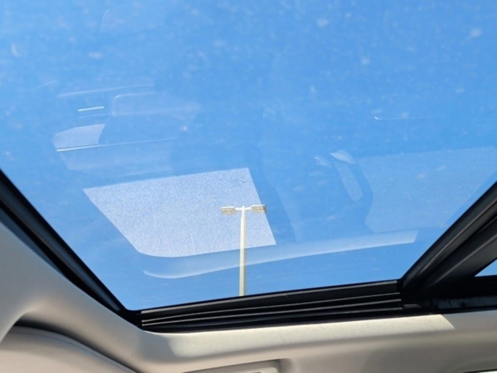 Certified 2025 Ford Expedition Active image 16