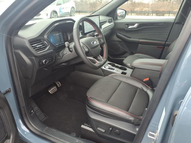Certified 2024 Ford Escape ST-Line w/ Tech Pack #1 image 12