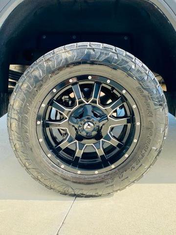 Used 2025 GMC Sierra 2500 Denali Ultimate AWD/4WD image 10