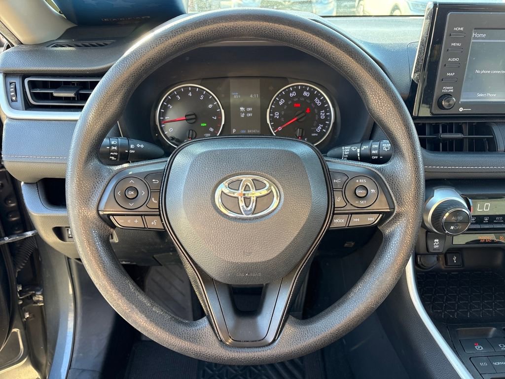 Used 2021 Toyota RAV4 XLE image 16