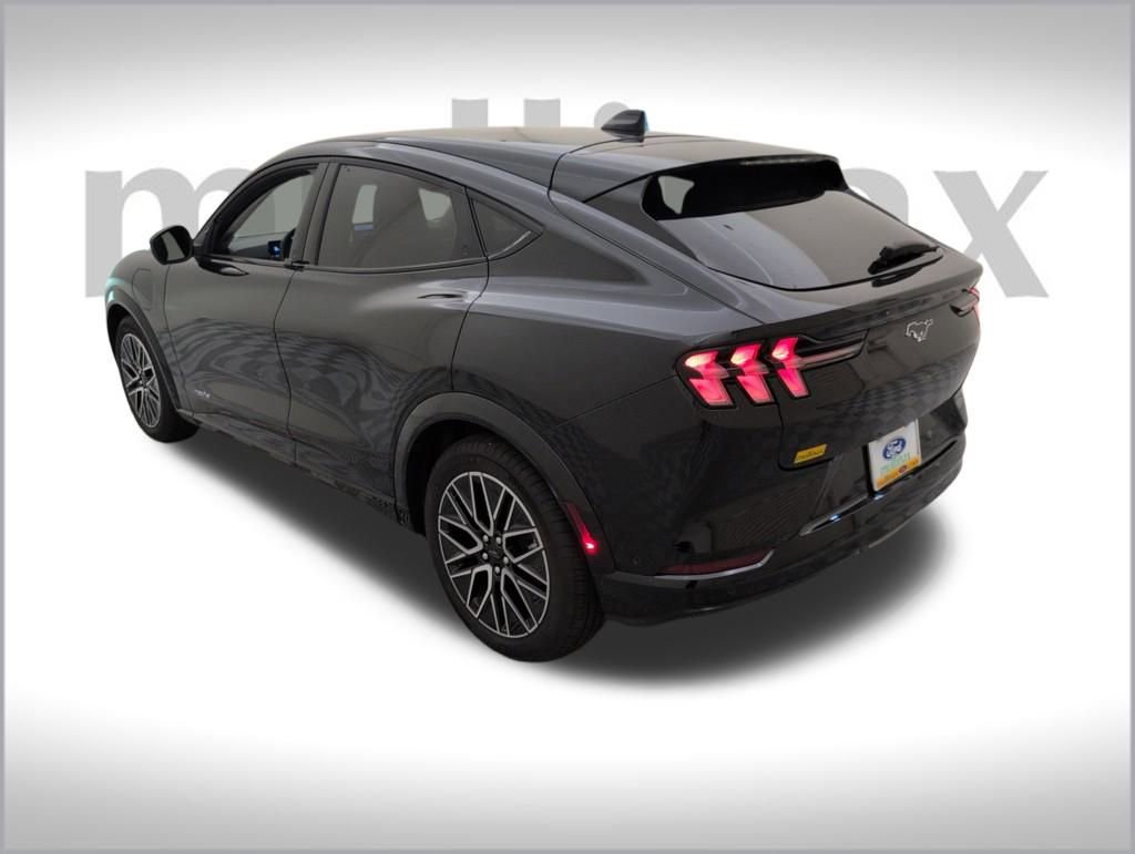 Certified 2024 Ford Mustang Mach-E Premium image 3