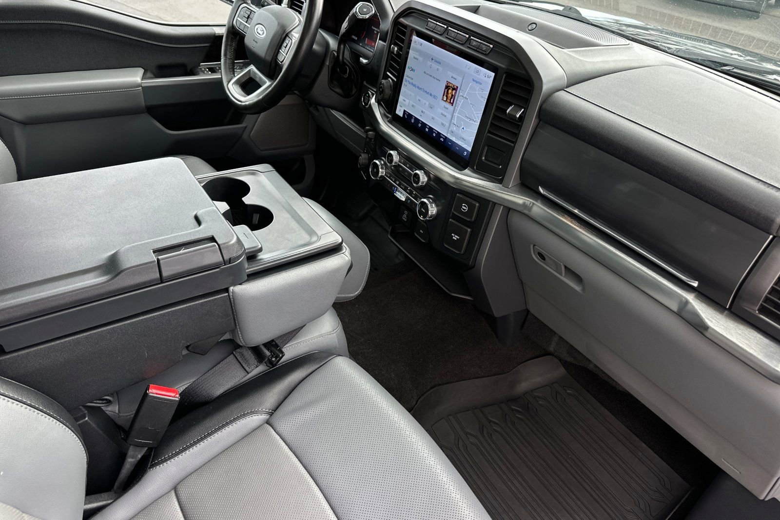 Certified 2022 Ford F150 Lariat w/ Max Trailer Tow Package image 14