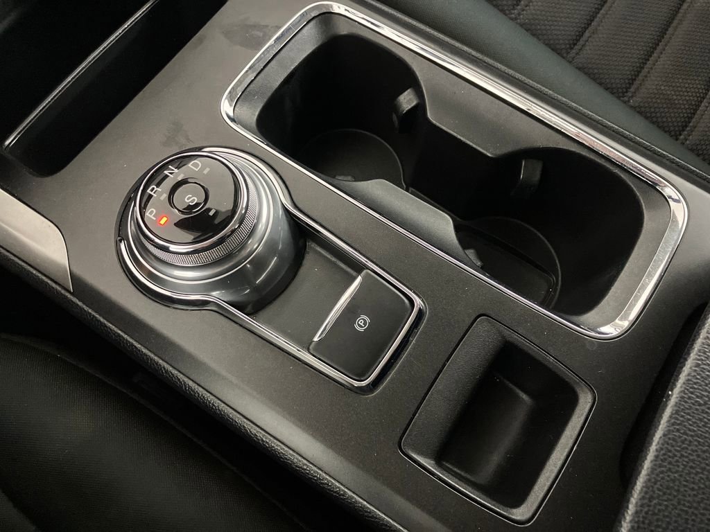 Certified 2020 Ford Fusion SE image 28