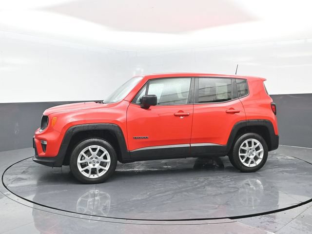Used 2023 Jeep Renegade Latitude AWD/4WD image 4