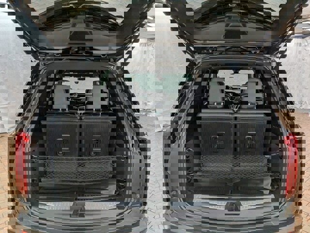 Used 2022 Cadillac XT6 Premium Luxury w/ Technology Package image 21