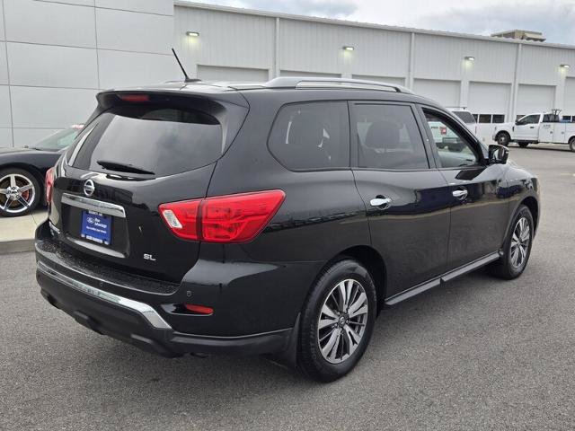 Used 2018 Nissan Pathfinder SL FWD image 5