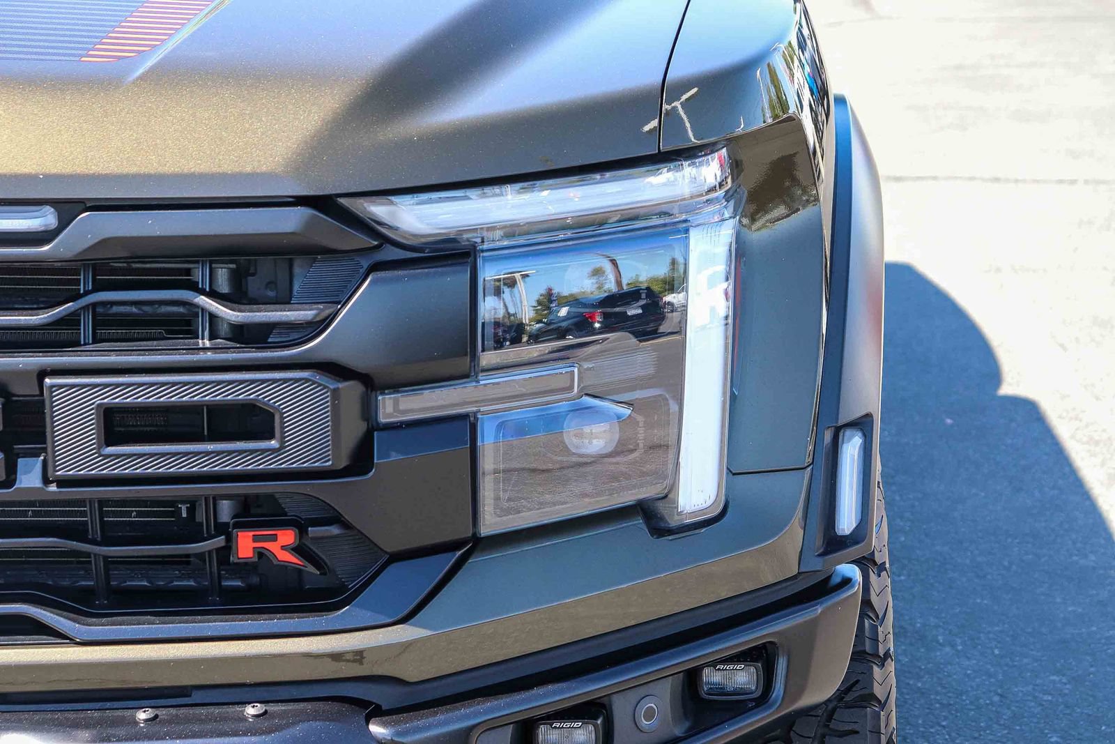 Certified 2024 Ford F150 Raptor w/ Equipment Group 803A Raptor R AWD/4WD image 10